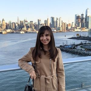 Meet your Posher, Marissa